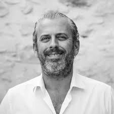 Lionel Vaillat, Com & Co
