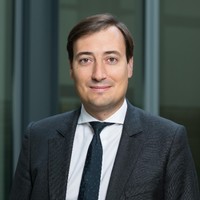 Eric de La Vigne, Raise