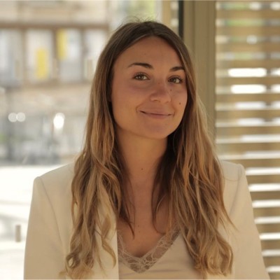 Chloé Saxod, 3 Colonnes