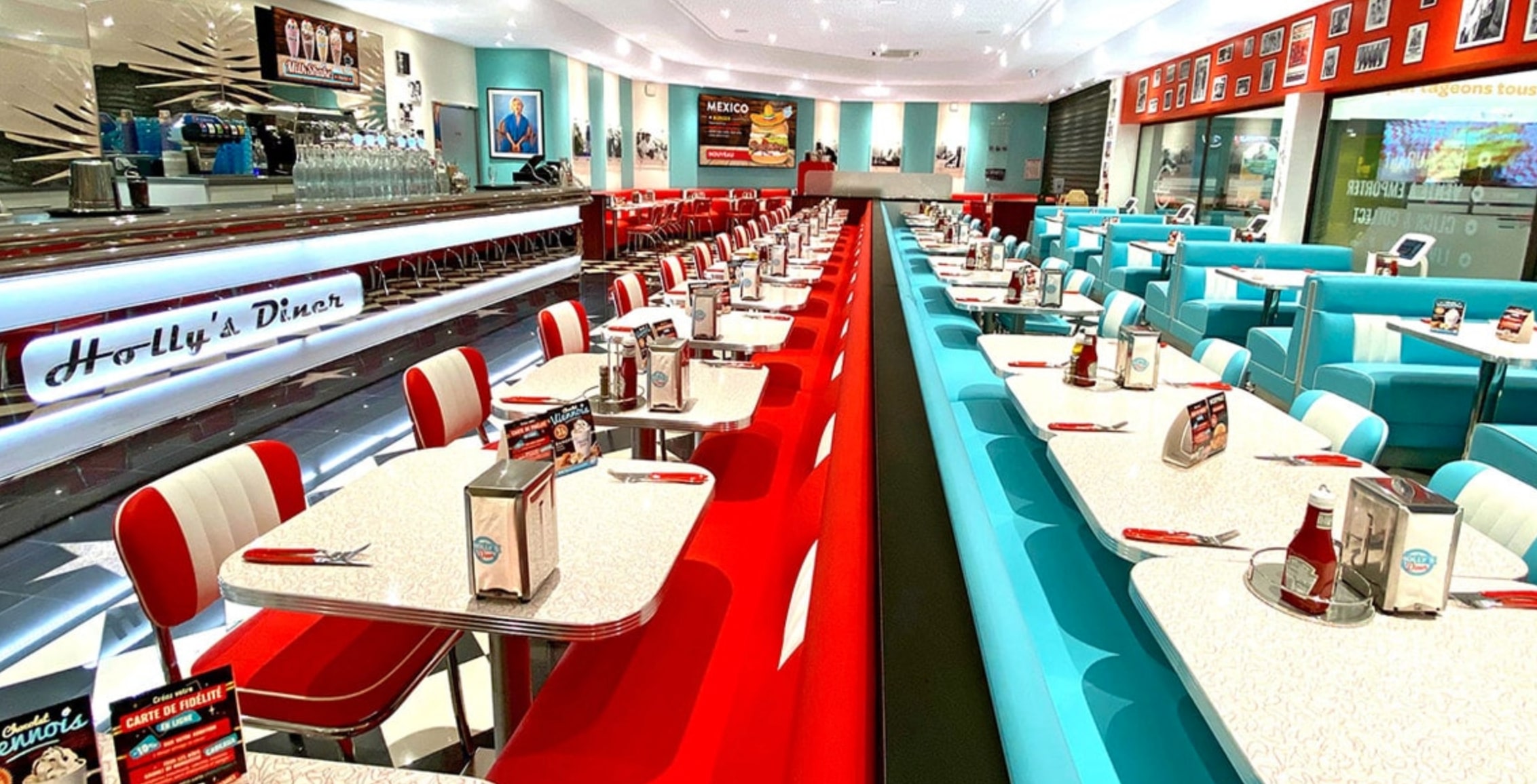 © Holly's Diner