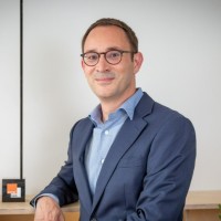 Olivier Stibler, Santiane