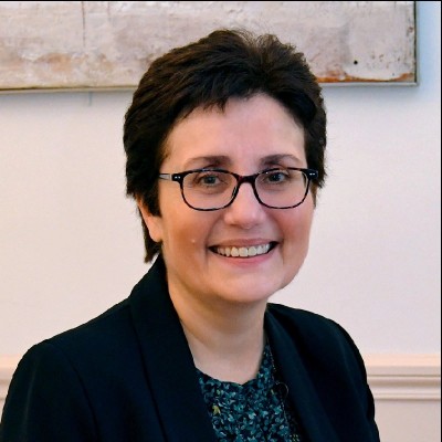 Catherine Perrin, Rhétores Finance