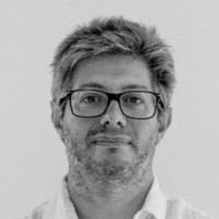 Mauricio Hanzich, Mitiga