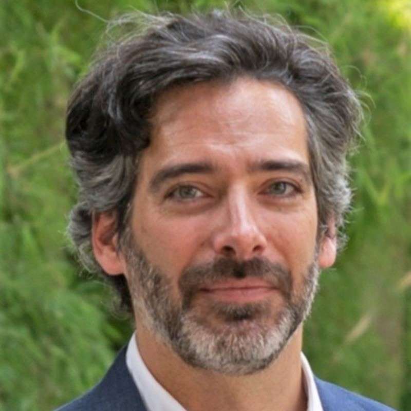 Antoine Benoist, Clariane