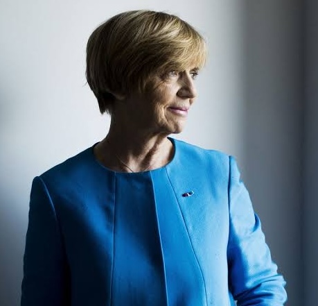 Elizabeth Ducottet, Thuasne