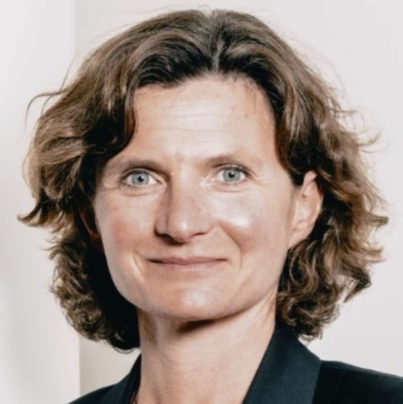 Hélène Bernicot, Crédit Mutuel Arkéa