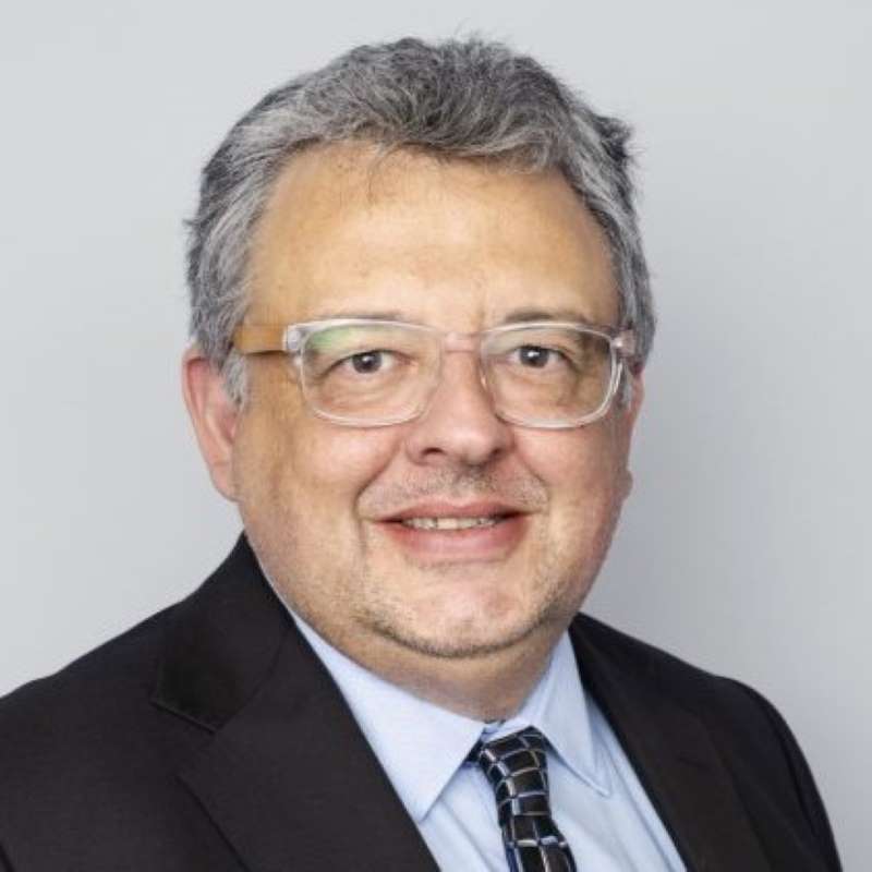 Dalil Guendouz, Exec Avenue