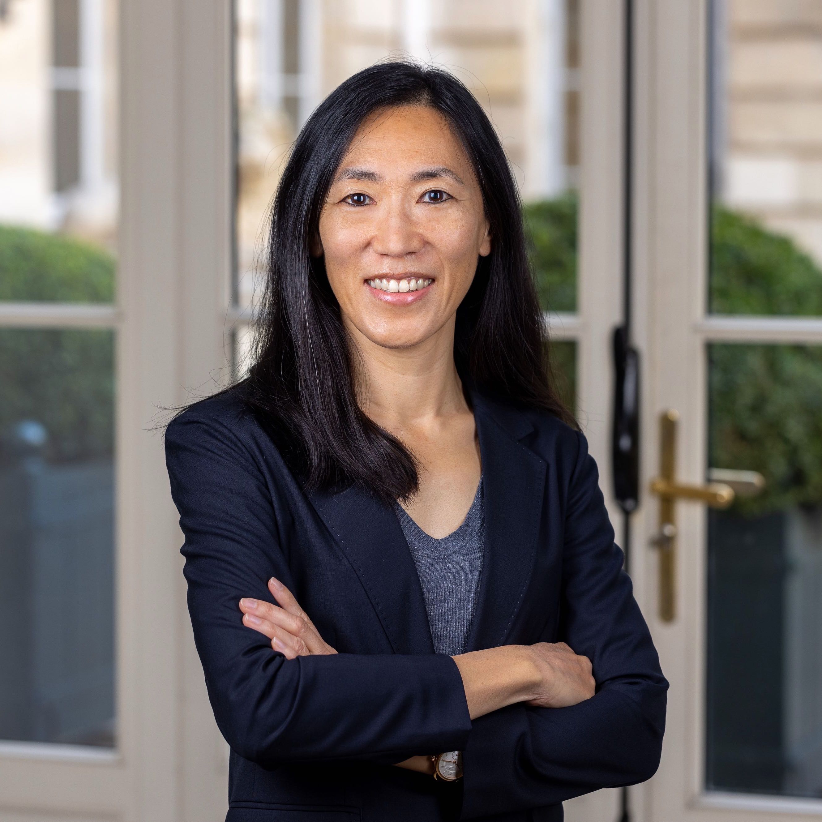 Carine Mou Si Yan, Jones Day 