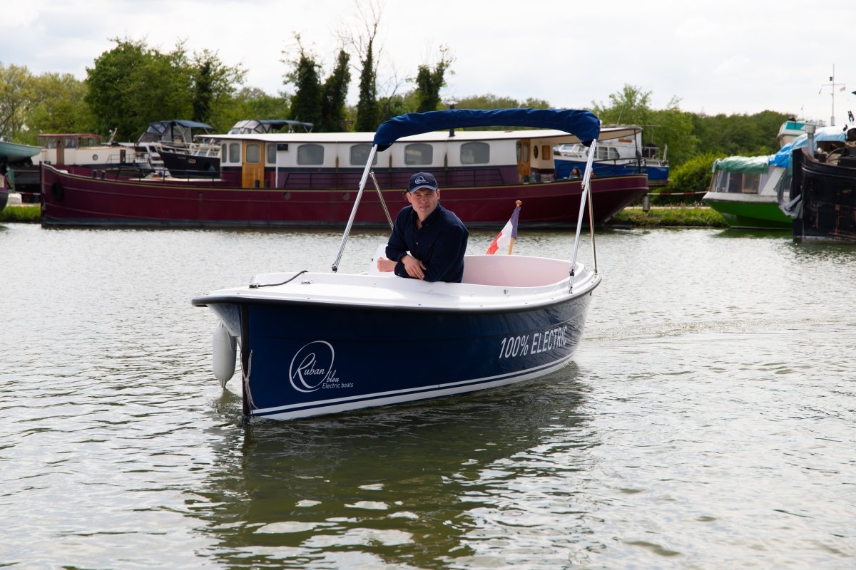 ©Ruban Bleu Electric Boats ©Ruban Bleu Electric Boats