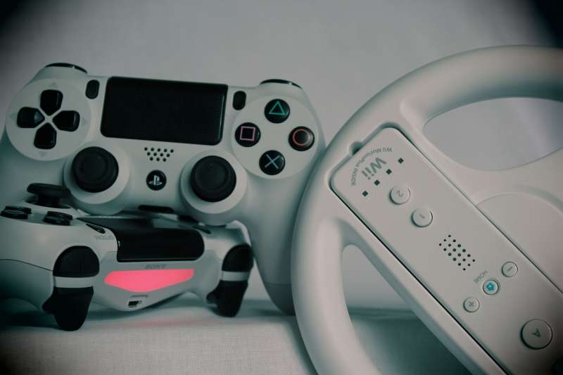 Pure Gaming joue avec un distributeur lyonnais