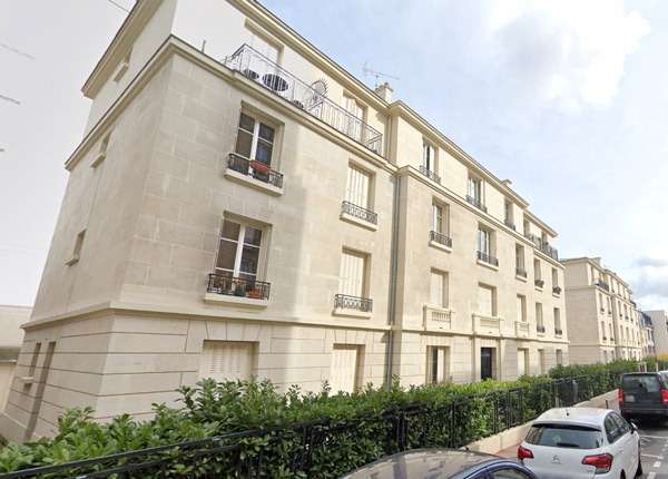 Réhabilitation d'un logement à Asnières-sur-Seine par Offibat