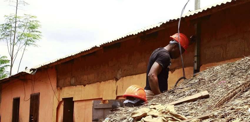 Un des chantiers de Winch Energy pour la mise en place de RPU au Sierra Leone et en Ouganda. © Winch Energy
