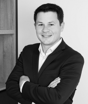 Thomas Peretti, Abénex