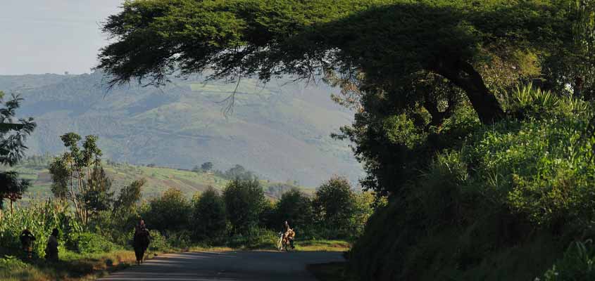 La République du Kenya a signé le 30 septembre 2020 un accord avec la société Rift Valley Highway, filiale de Vinci Highways (mandataire), Vinci Concessions et Meridiam, pour le développement du projet d’autoroute Nairobi-Nakuru-Mau Summit. - © Vinci