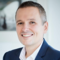 David Devos, In Extenso Finance & Transmission