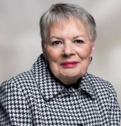 Dominique Laymand, Clifford Chance