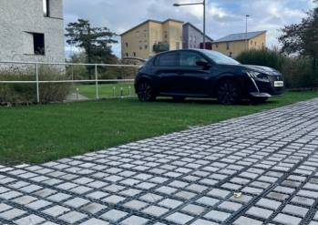 © Purple Alternative Surface