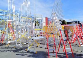 ©Echelles Neressy ©Echelles Neressy