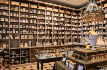 ©Astier de Villatte (Instagram)