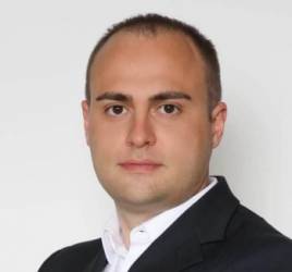 Manuel Eandi, Seven2