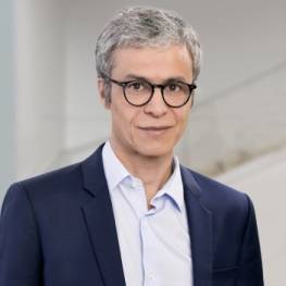 Denis Barat, Fieldfisher Denis Barat, Fieldfisher