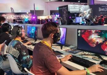 Amplitude lance une partie avec deux fonds