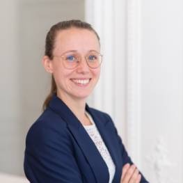 Charlotte Wright, Wright Avocat