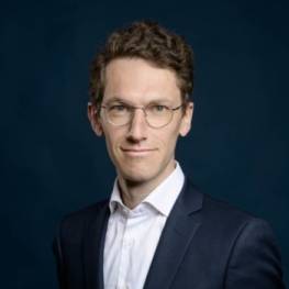 Philippe Rapin, Pax Corporate Finance