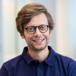 Guillaume de Kergariou,  Needhelp