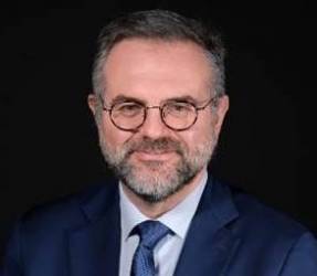 Romain Grau, Simon Associés