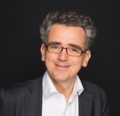 François-Xavier Oliveau, Initiative & Finance François-Xavier Oliveau, Initiative & Finance