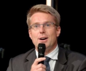 Jean Berg, Estin & Co