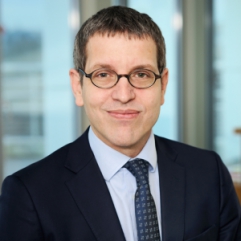 Julien Martinet, Hogan Lovells Julien Martinet, Hogan Lovells