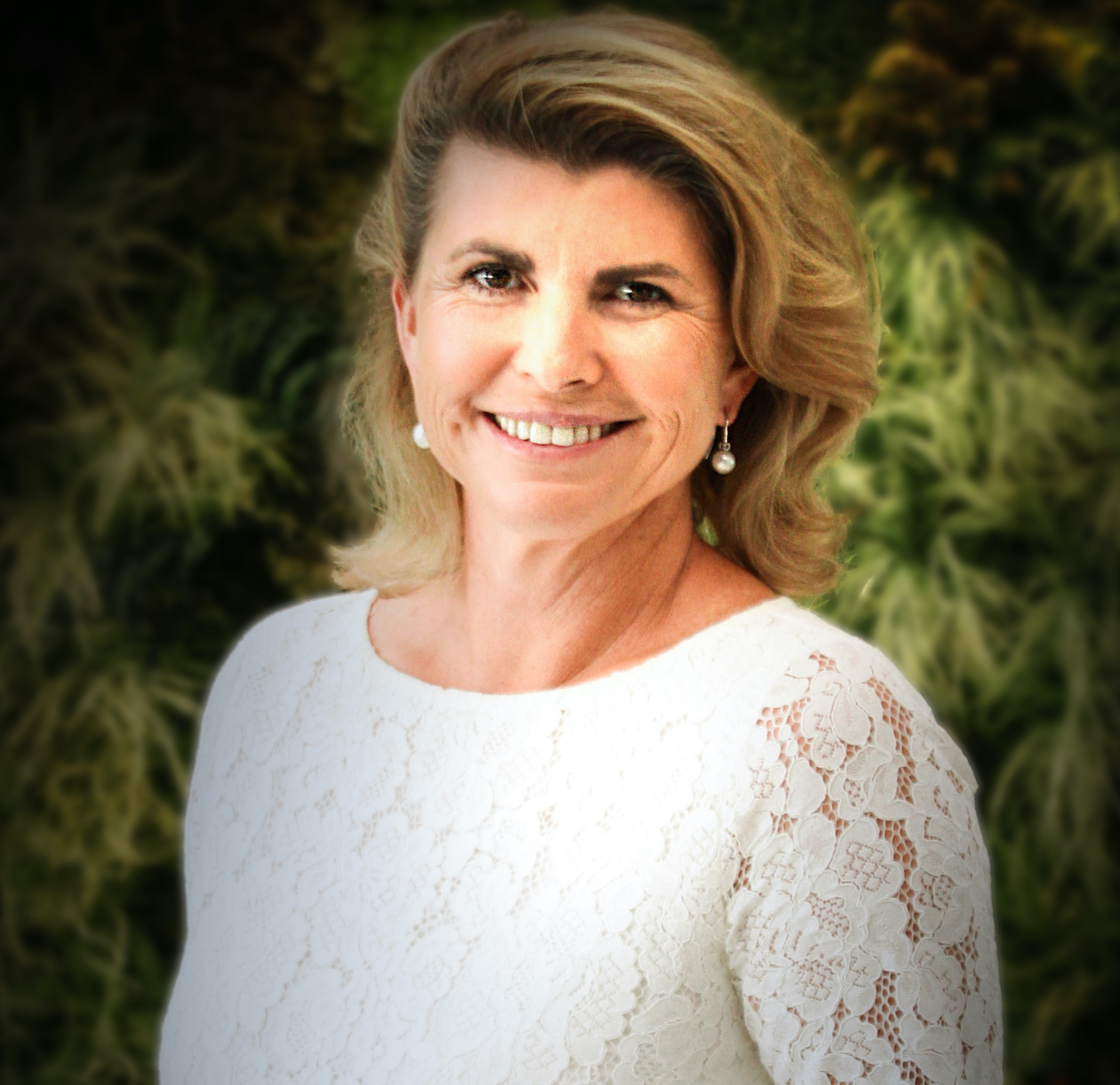 Angélique de Rougé, Stratégies & Corp 
