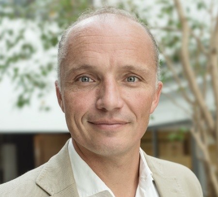 Arnaud Chambriard, Neftys