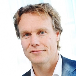 Erik Van den Berg, AM-Pharma