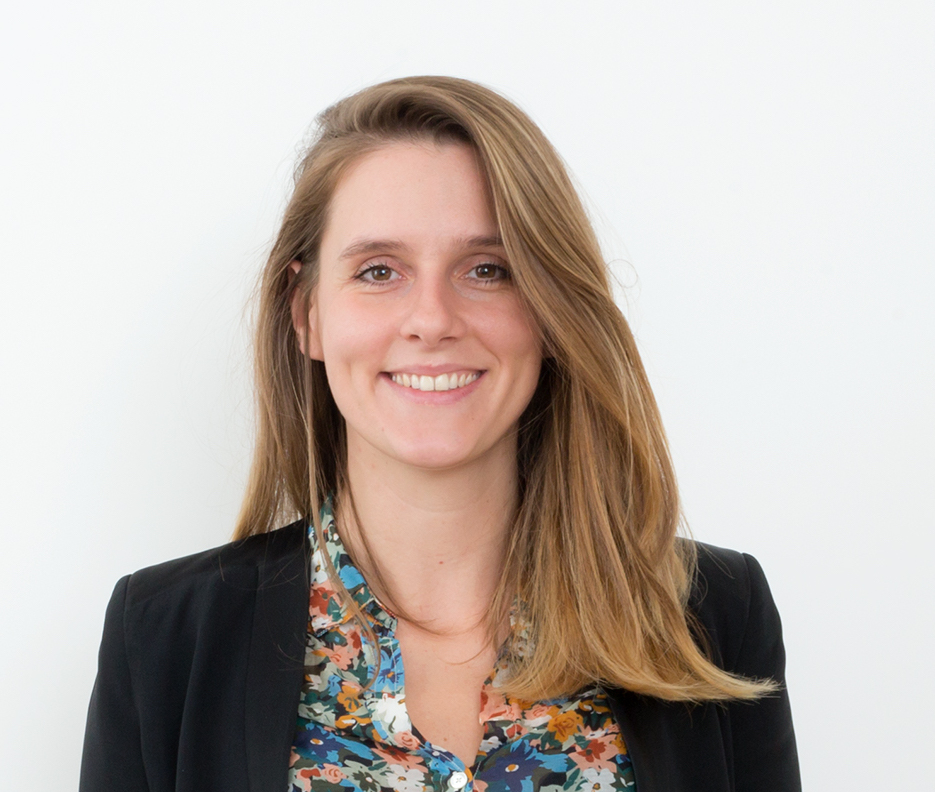 Flora Velle, Citizen Capital