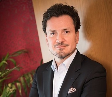 Sébastien Breteau, Qima