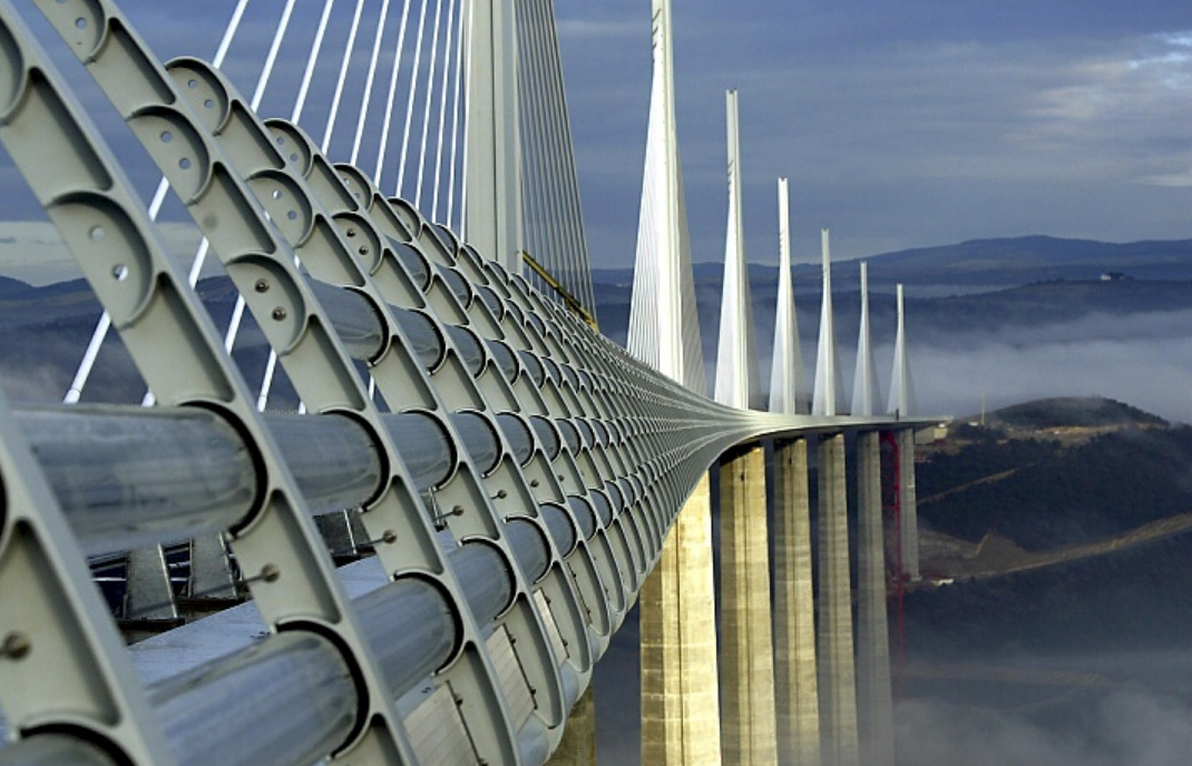 Liaisons d'armatures Bartec dans le Viaduc de Millau - © Bartec Company