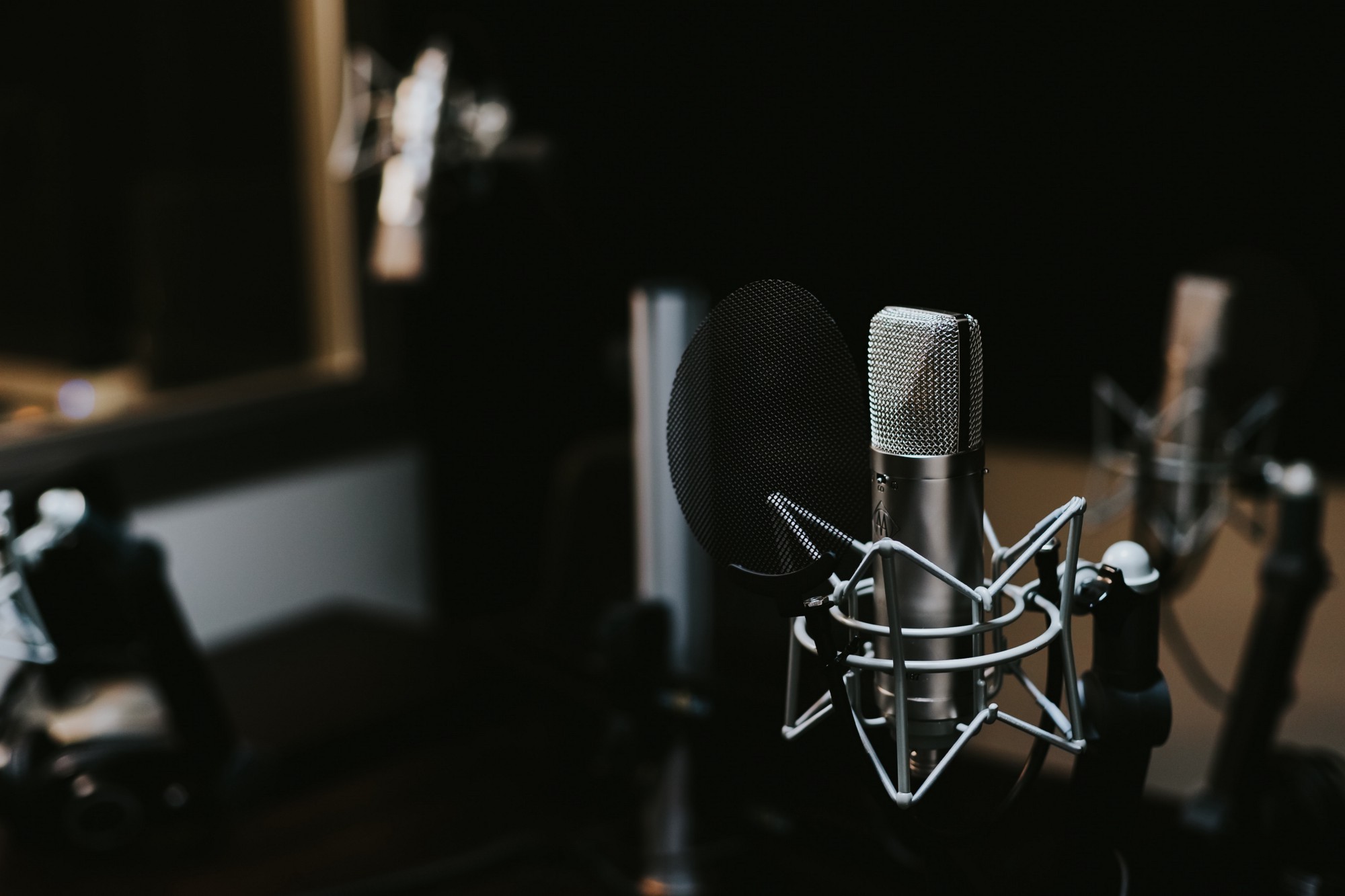 © BtoBRadio.Tv